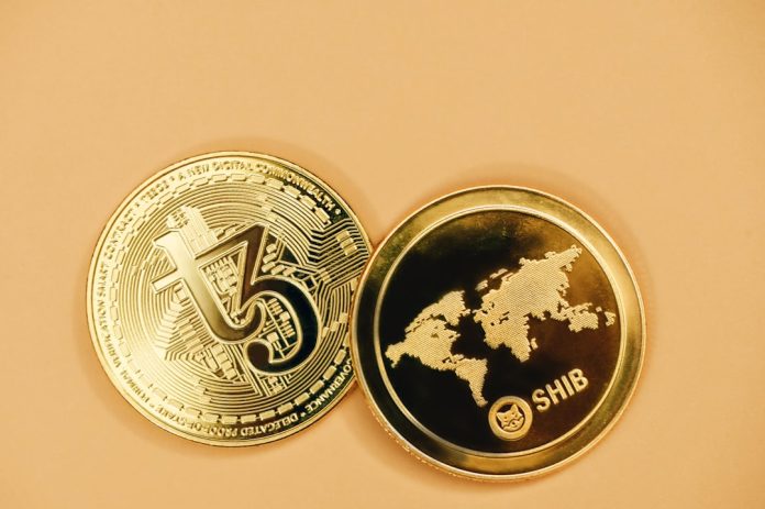 AVAX Plunges to $16.33 (-8.52%) amid Heavy Selling Pressure